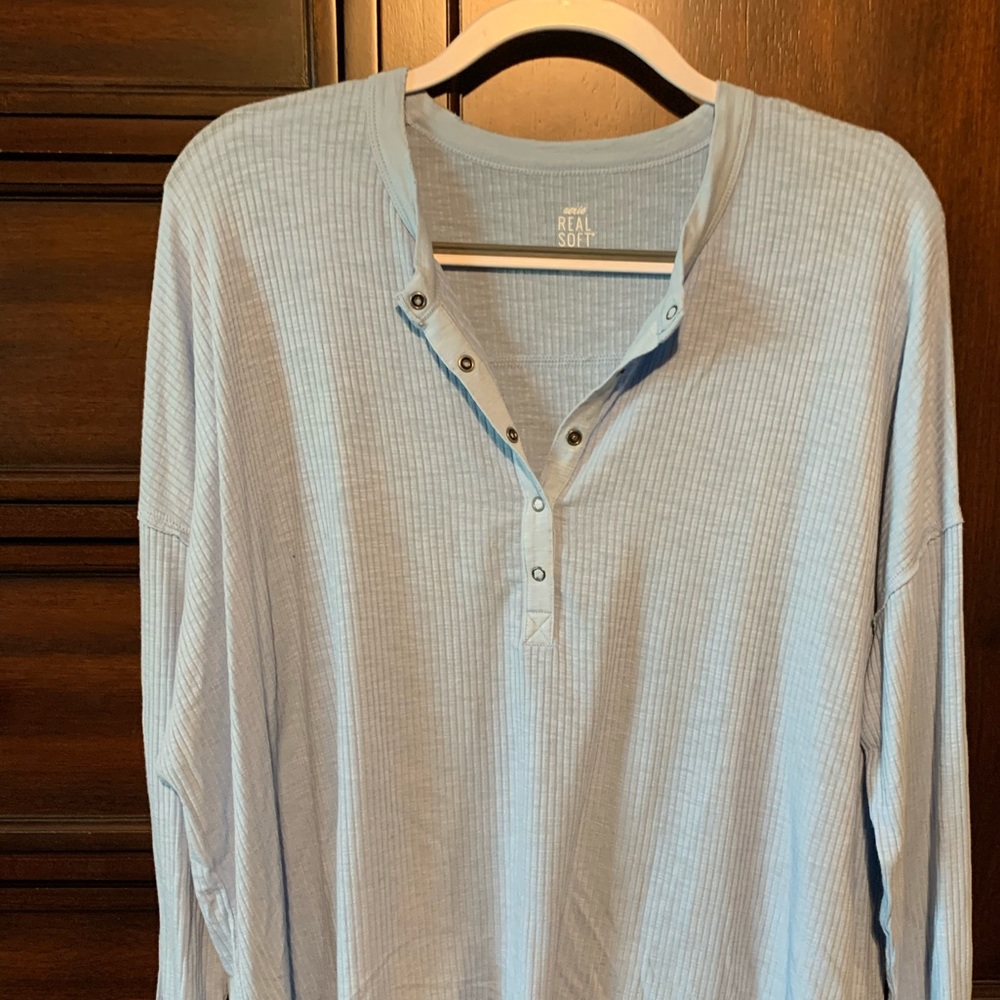 Aerie so soft long sleeve shirt